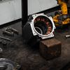 Zásadních je pro Kafkovu hlavu 42 synchronních elektromotorů Siemens, každý otáčí jedním patrem. Kontrolu a opravu provedlo specializované pracoviště Siemens, v Liberci.