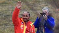První jízda Lewise Hamiltona v monopostu Ferrari F-23