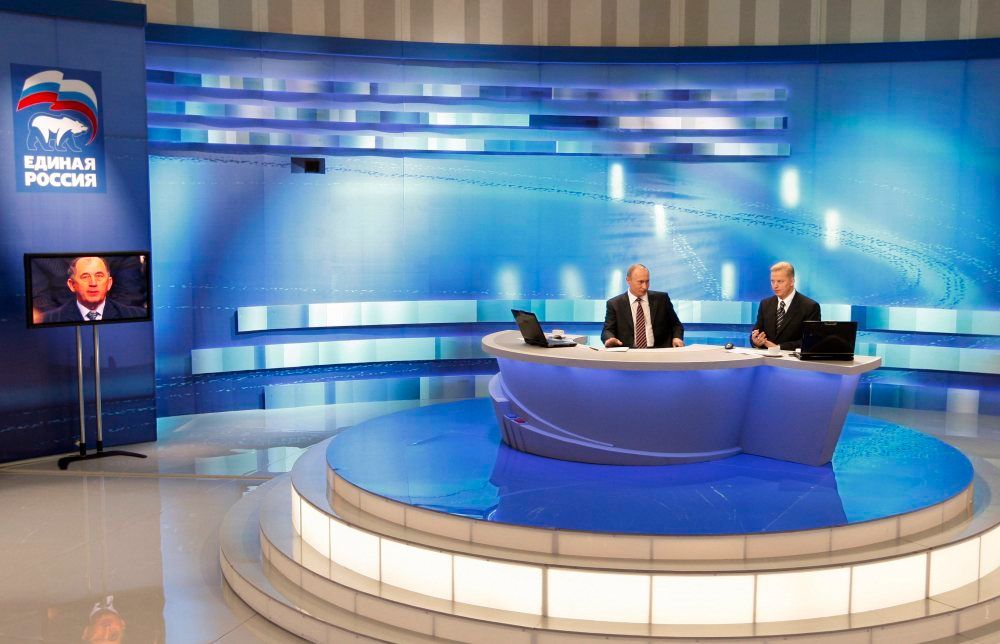 Vladimir Putin v televizním studiu
