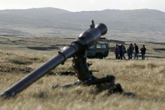Pojeďte na Falklandy, zavzpomínat na válku
