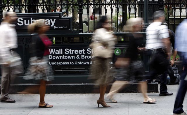 Wall Street vstup do metra, New York, USA