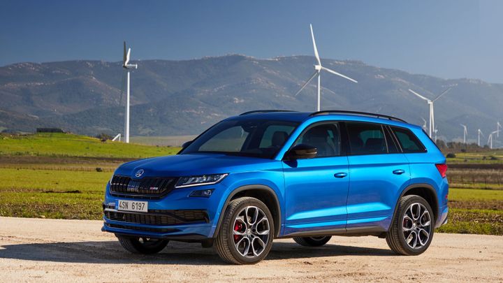 Škoda Auto dodá vnitru Kodiaqy za více než miliardu korun, levnější Hyundai odstoupil