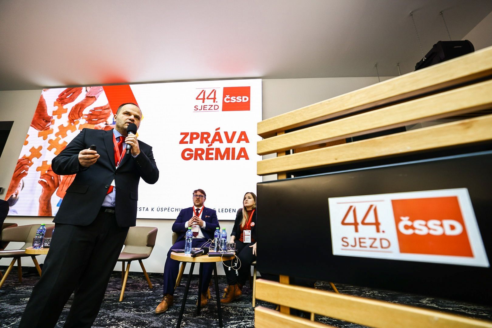 Předseda ČSSD Michal Šmarda mluví na sjezdu strany v Brně