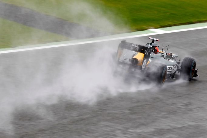 Heikki Kovalainen v Caterhamu plném nových dílů speciálně pro Silverstone. Tým věří, že konečně boduje.