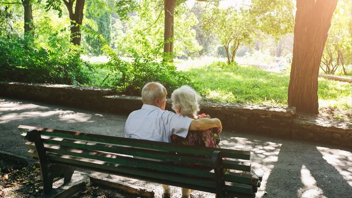 Další valorizace důchodu potvrzena. Od září se průměrná penze zvýší o 700 korun; Zdroj foto: Shutterstock