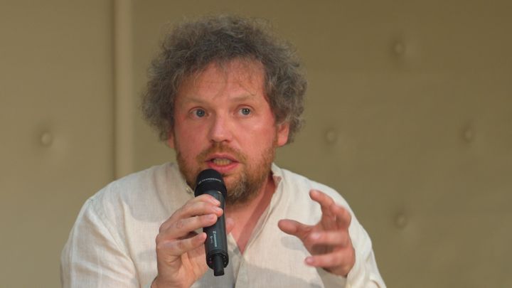 Klusák: Tahle vláda dělá něco za závěsem. Lidé pak mají pocit, že kuje pikle
