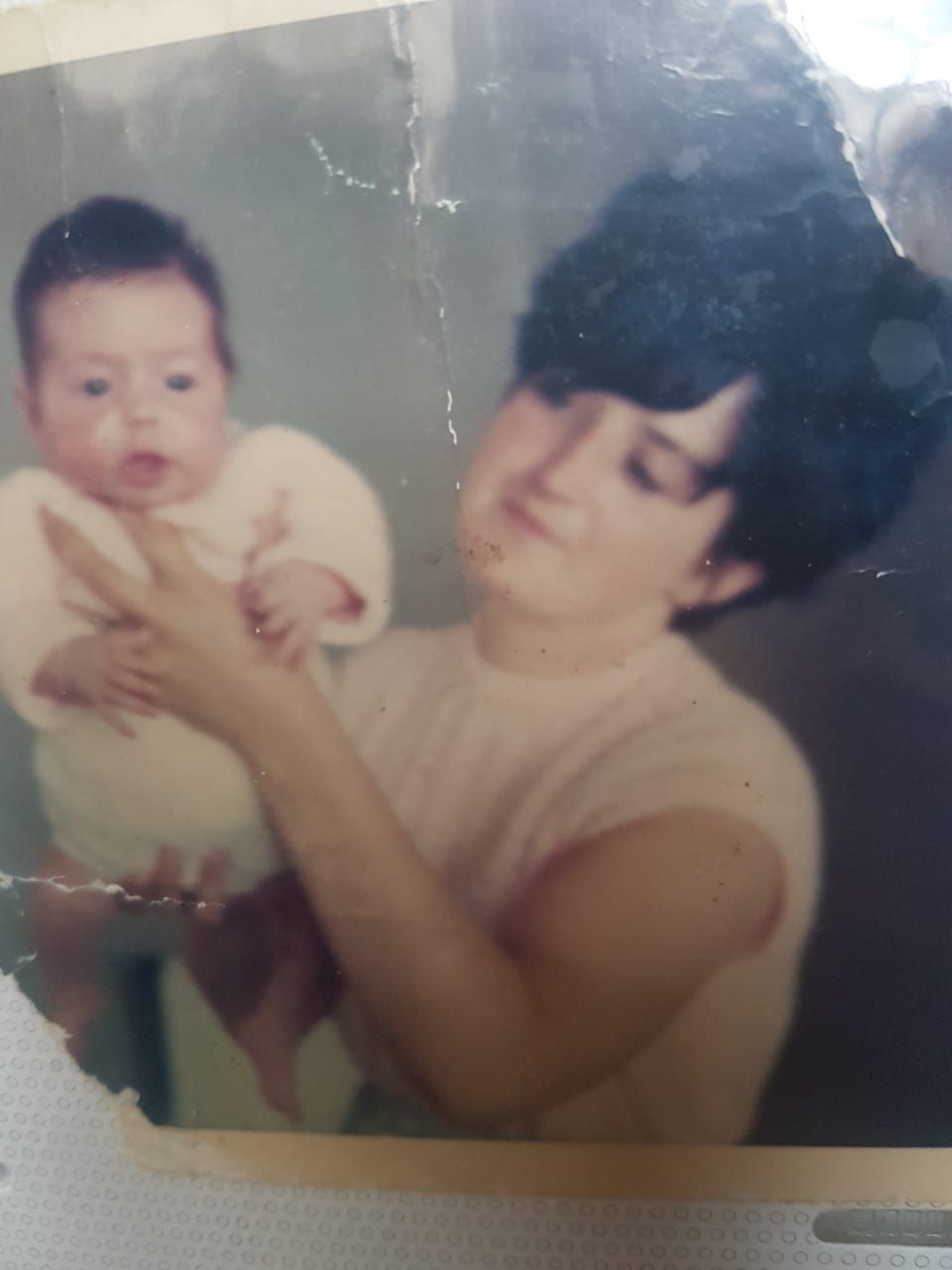 Tunisanka Samia Jedidiová pátrá po své matce z Česka, kterou padesát let neviděla.