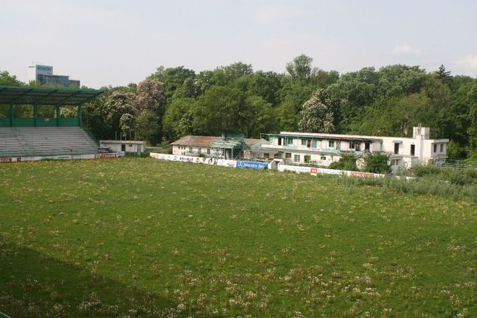 Stadion Artmedie Petržalka těsně před demolicí