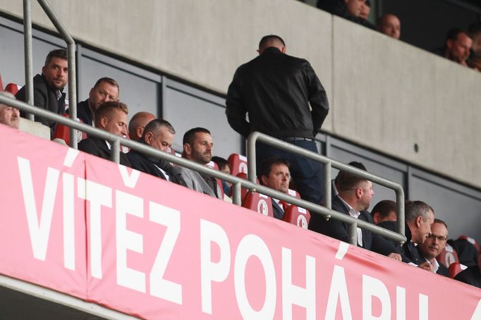 VIP tribuna v Edenu v zápase 2. kola nadstavby F:L Slavia Praha - Viktoria Plzeň