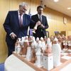 Miloš Zeman dary kraje Jihočeský Zimola šachy