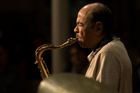 Hrál na Hradě nebo v Jazz Docku. Zemřel slavný jazzový saxofonista Benny Golson