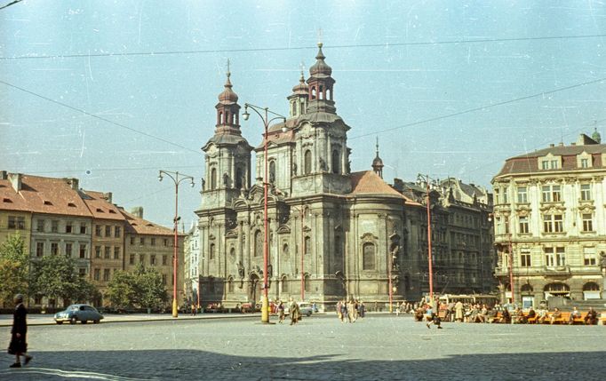 Staroměstské náměstí v Praze v roce 1958