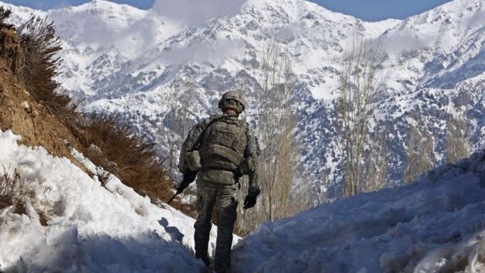 Minidetektor budou používat američtí vojáci v Afghánistánu. V asijské zemi jsou rozmístěni od roku 2001.