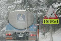 Počasí udělá skok. Bude jak v prosinci, mráz a sníh