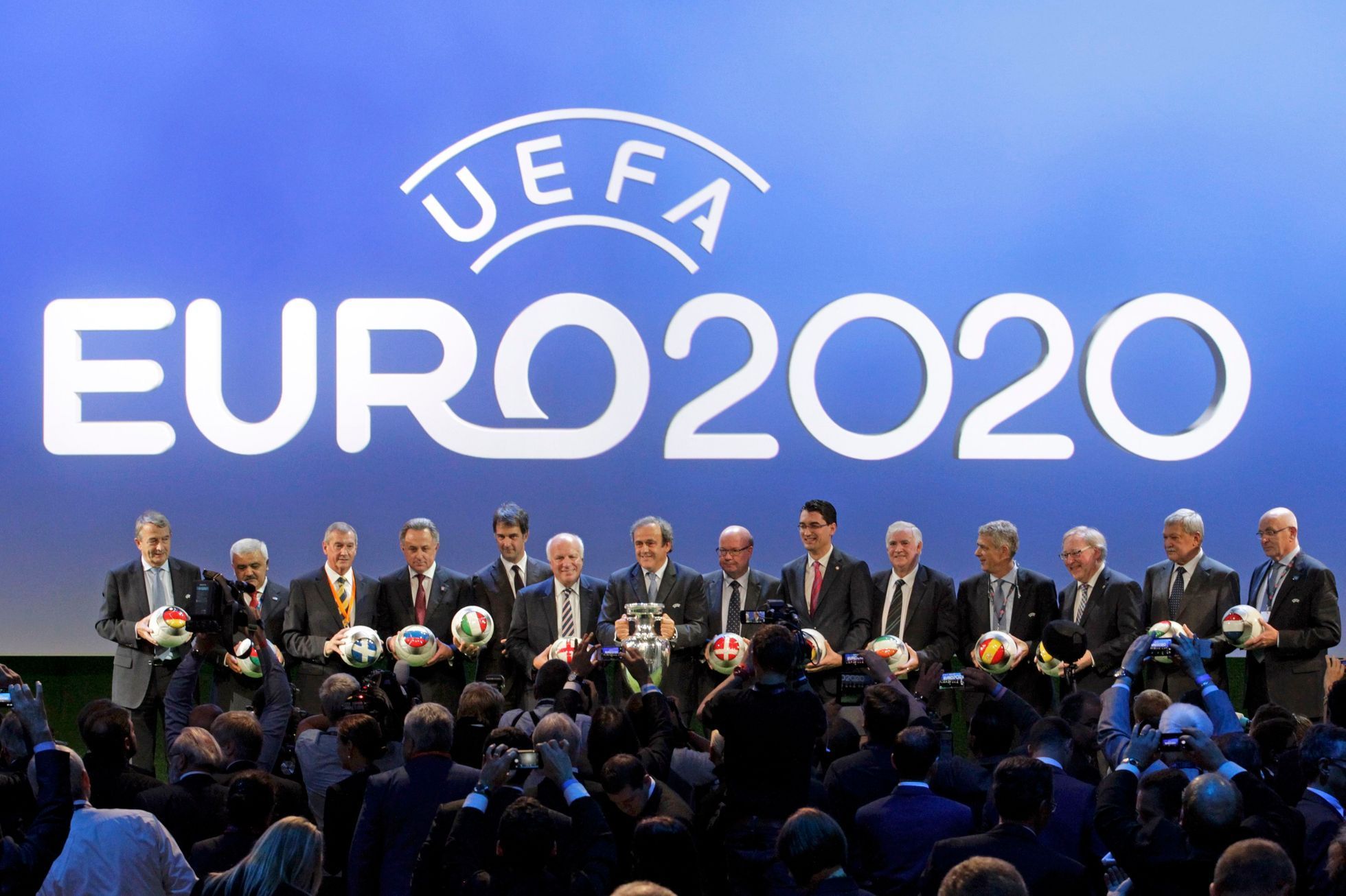 Euro 2020 - volba pořadatelských měst