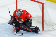 Mrázek třikrát inkasoval a Chicago prohrálo, Nečasovi zkazila radost horní tyčka