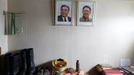 Portraits of former leader Kim Jong-il (R) and former president Kim Il-sung are seen in one of the rooms inside a North Korean flagged ship "Chong Chon Gang" docked at the Manzanillo Container Terminal in Colon City July 16, 2013. Panama detained the North Korean-flagged ship from Cuba as it headed to the Panama Canal and said it was hiding weapons in brown sugar containers, sparking a standoff in which the ship's captain attempted to commit suicide. Panama's President Ricardo Martinelli said the undeclared weapons were detected inside the containers when Panamanian authorities stopped the ship, suspecting it was carrying drugs. REUTERS/Carlos Jasso (PANAMA - Tags: CRIME LAW DRUGS SOCIETY POLITICS) Published: Čec. 16, 2013, 9:14 odp.