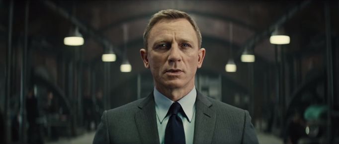 Daniel Craig jako James Bond ve filmu Spectre.