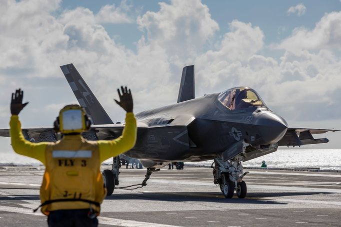 F- 35