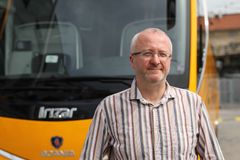 Jančura osekává svůj cestovatelský byznys. Podívejte se, jak šel čas se Student Agency