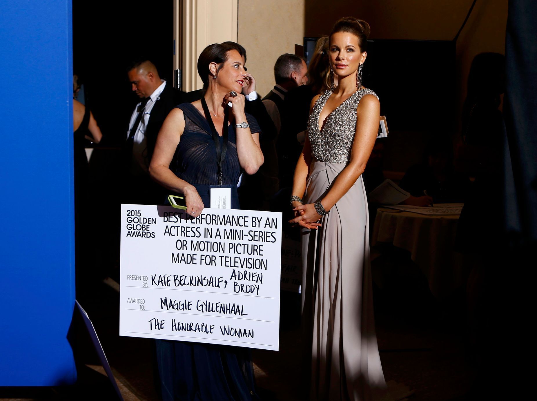Presenter Kate Beckinsale waits to pose backstage at the 72nd Golden Globe Awards in Beverly Hills