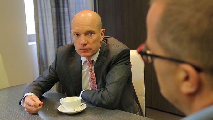 Tomáš Fiala z investiční skupiny Dragon Capital je největším zahraničním investorem na Ukrajině. Podle něj se země ještě s korupcí nerozloučila.