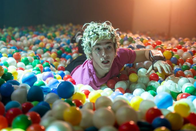 Tomáš Weber ve snímku Thankskilling Day.