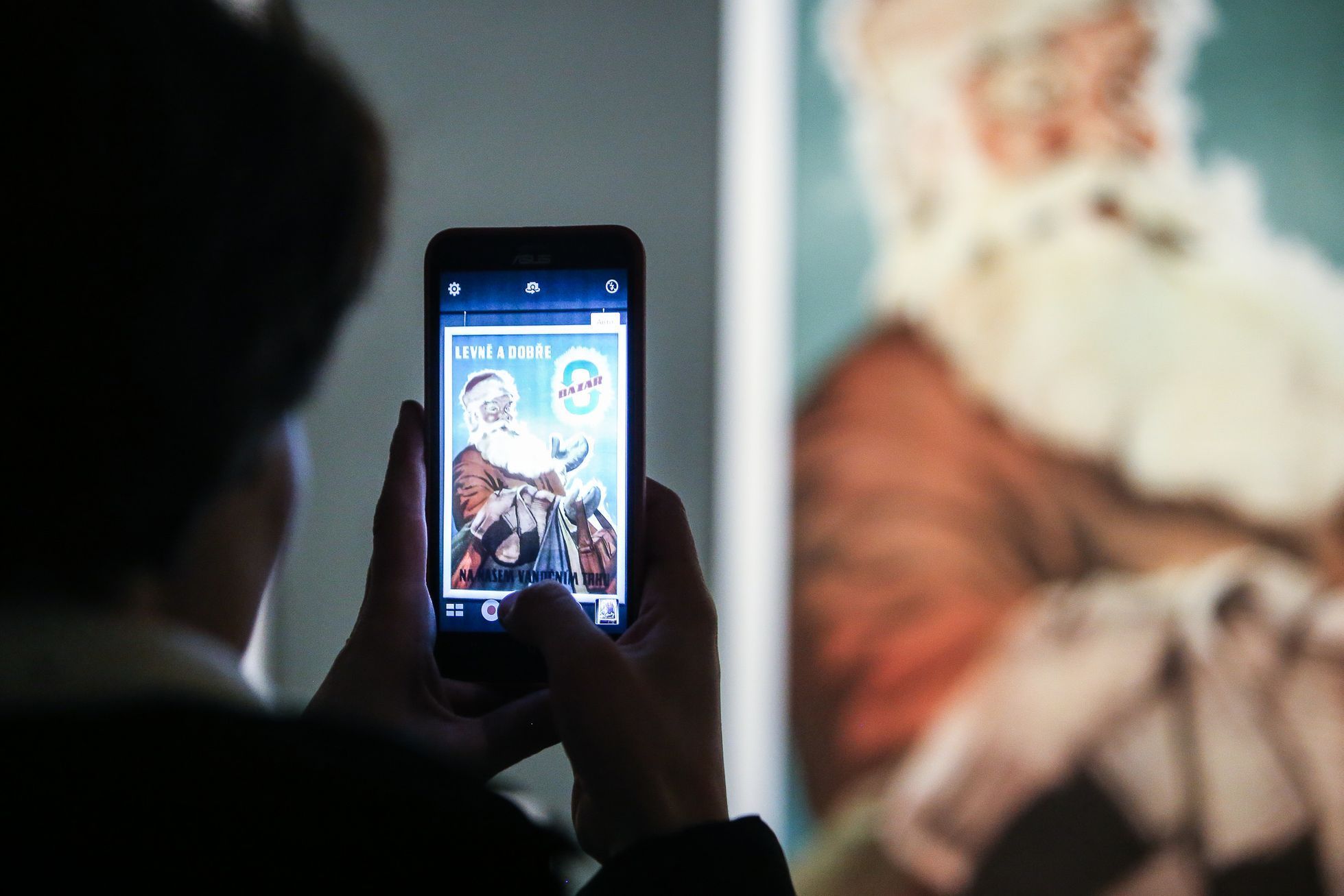 Výstava socialistických reklamních plakátů