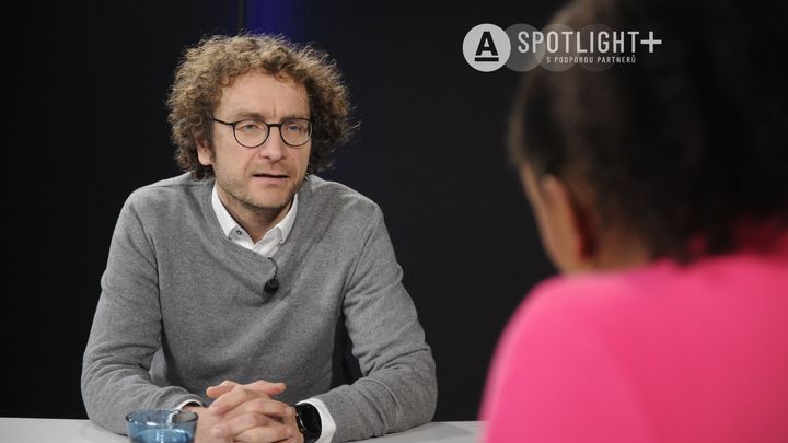 Buď se sníží standard, nebo si všichni připlatí. Jinak důchody neudržíme, říká expert; Zdroj foto: Vojtěch Gross
