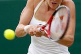 Česká tenistka Nicole Vaidišová při zápase s Anou Ivanovičovou ze Srbska ve čtvtfinále Wimbledonu.