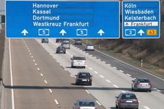 Německé dálnice už nebudou zadarmo, mýtné schválil parlament. Víme, kolik zaplatíte