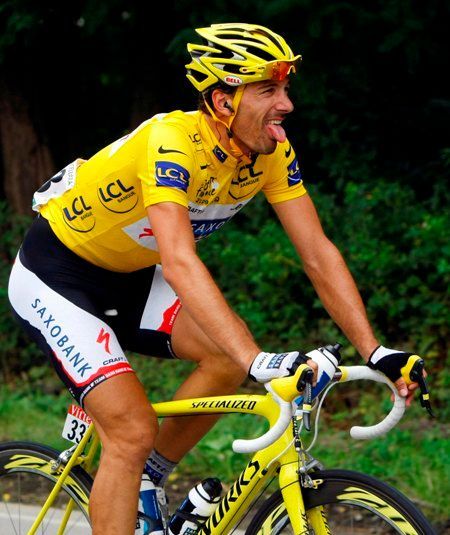 Lídr Tour de France Fabian Cancellara na trati šesté etapy