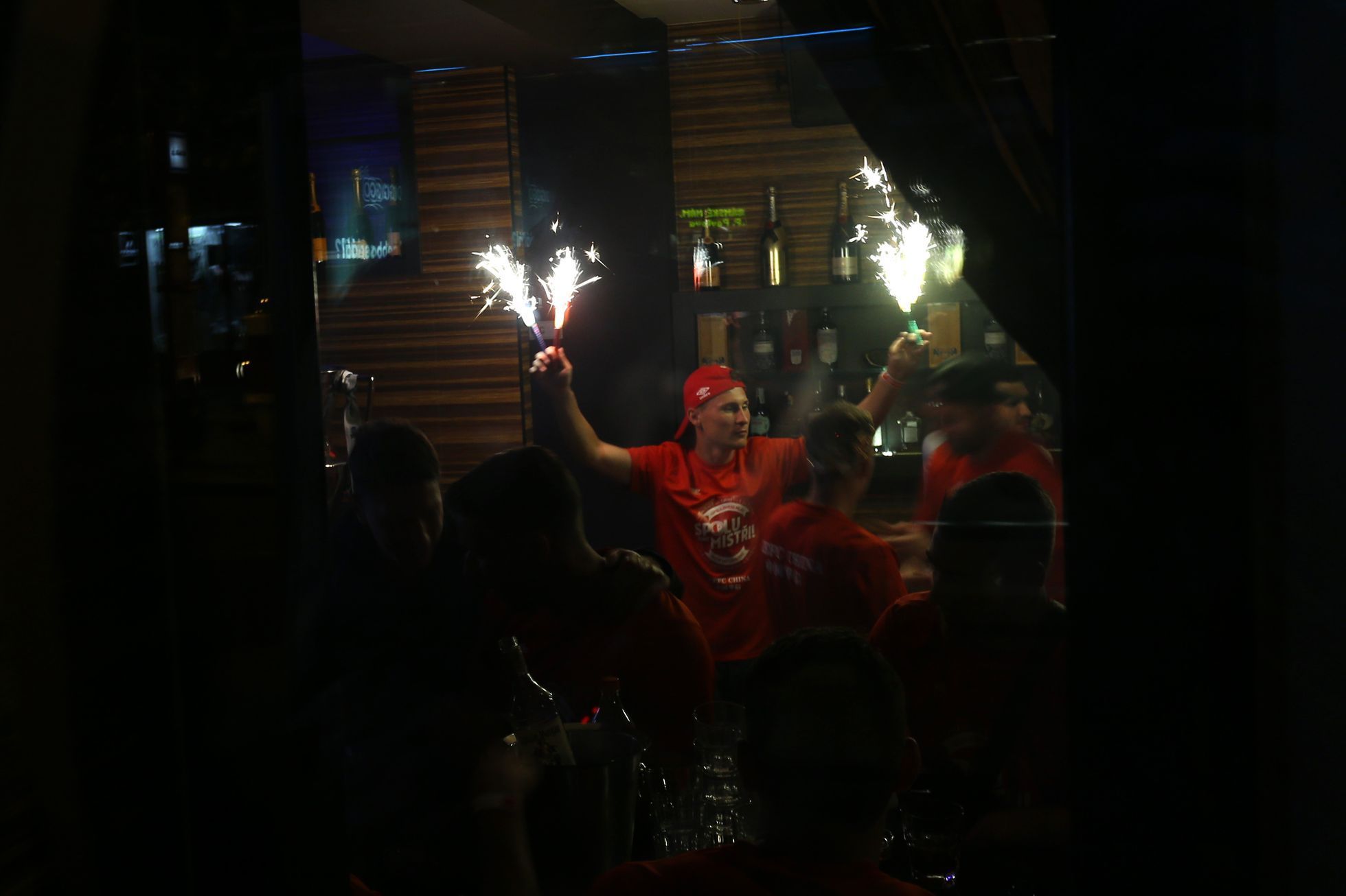 Slavia: oslavy mistrovského titulu v hospodě