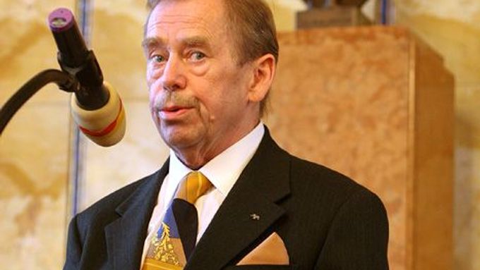 Prezident Havel: Mít u voleb pozorovatele není žádná ostuda.
