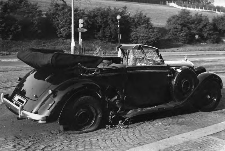 Fotogalerie: Nenechte si ujít - Unikátní fotografie týkající se atentátu na Heydricha