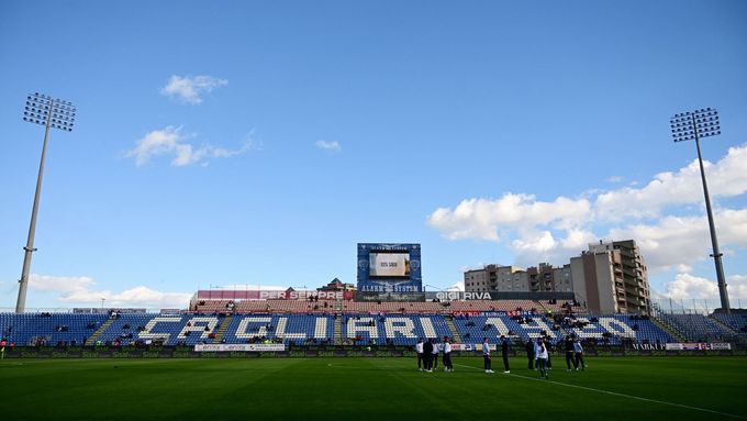 Unipol Domus v Cagliari je jedním ze stadionů, kde se dnes kvůli úmrtí papeže Františka Serie A hrát nabude