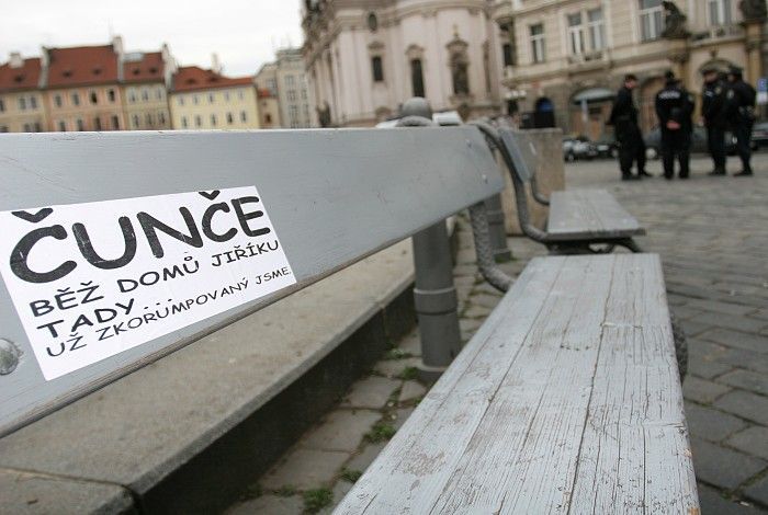 Demonstrace - lavečka