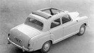 S tehdy moderní pontonovou karoserií jej automobilka vyráběla v letech 1953 až 1962. Jiří Král: "Zadní část karoserie mi připomíná anglická auta, mercedes v ní vůbec nepoznávám. A jak říkával Henry Ford, můžete si vybrat barvu, jakou chcete, za předpokladu, že to bude černá. V jiné barvě to tomuhle autu nesluší."