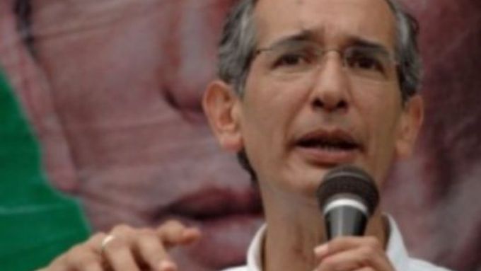 Příští guatemalský prezident Álvaro Colom