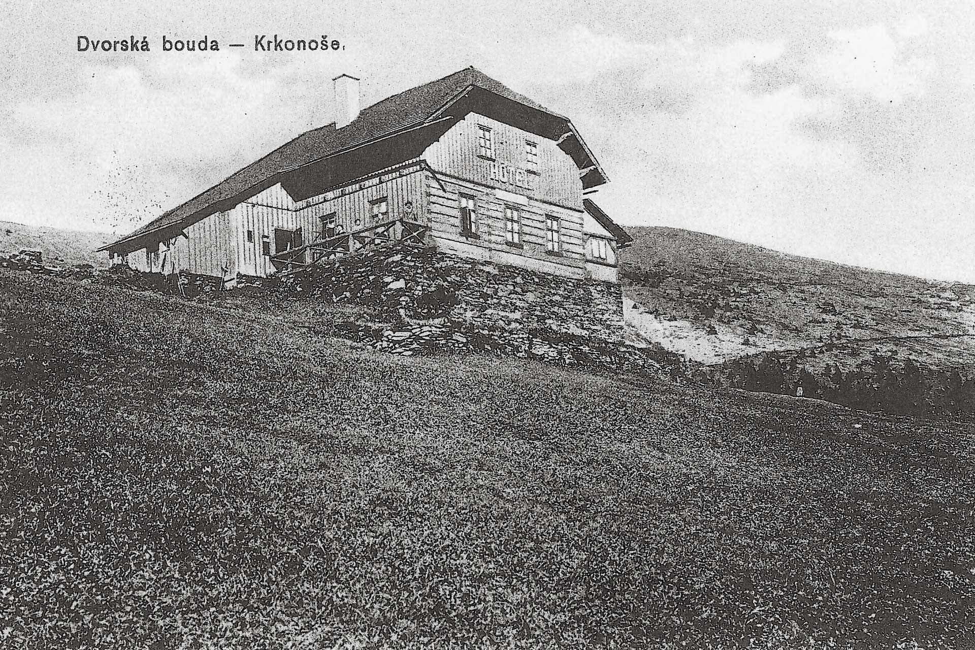 Krkonošská bouda Dvoračky, Dvoračky, horský chata Dvoračky, Krkonoše, Domácí