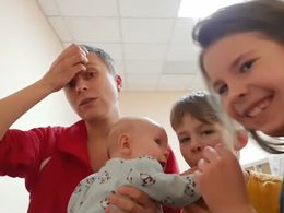 Děti se v podstatě zbláznily, popisuje matka tří dětí z úkrytu ve sklepě v Kyjevě