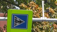 Značka je tradiční, vybavení technologií už méně: čidla, světla, kamery