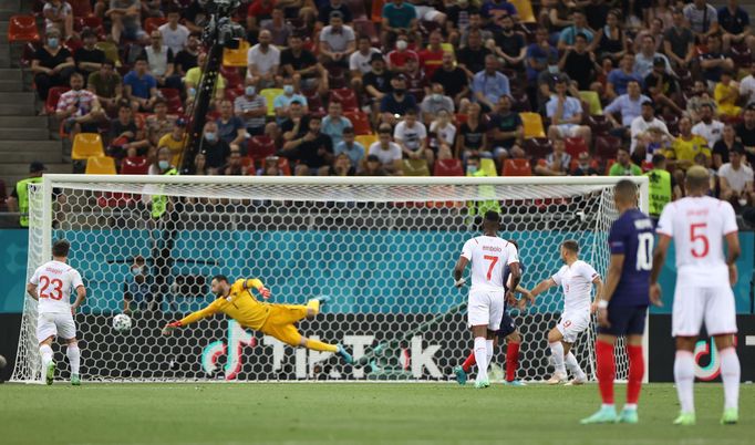 ME ve fotbale 2021, Francie - Švýcarsko: Gól Harise Seferovice na 0:1.