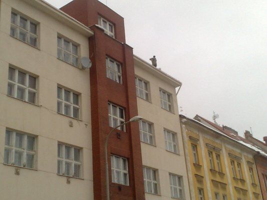 Rampouch zranil v pražských Nuslích kojence