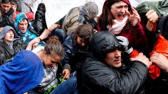 Stuttgart bourá nádraží, policie zasáhla proti odpůrcům