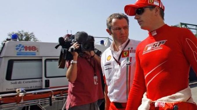 Kimi Räikkönen po těžké havárii v Monze