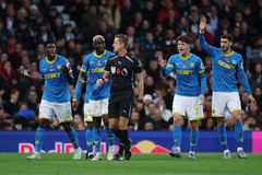 Krejčího "Vlci" zůstali po další ráně na dně. Schick a spol. neměli na Bayernu šanci