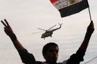 Armáda obnovuje v Káhiře pořádek, chystá se stávka