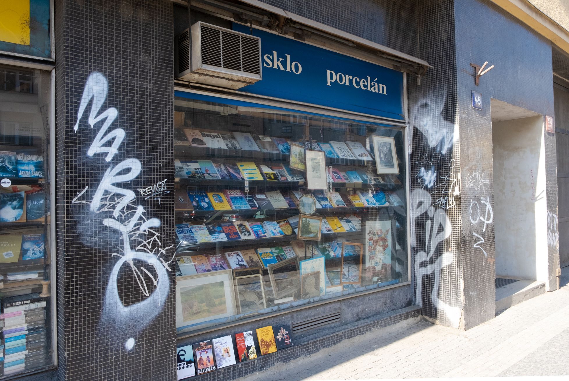 Antikvariát JIří Novák