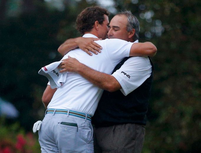 Adam Scott a Angel Cabrera na Masters v Augustě